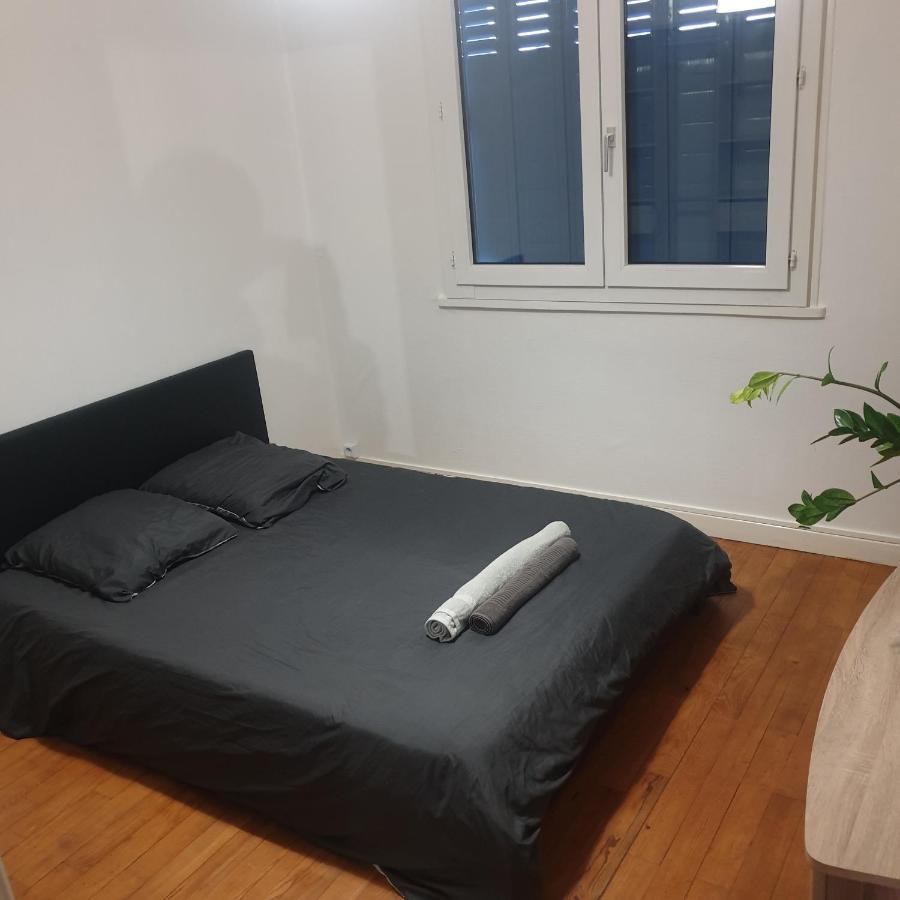 Appartement 2 Chambres Proche Gare เบอซองซง ภายนอก รูปภาพ